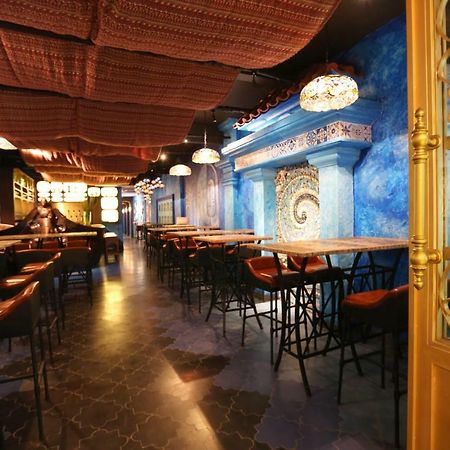 Aquarizon Boutique Hostel & City Bar Хошимін Екстер'єр фото