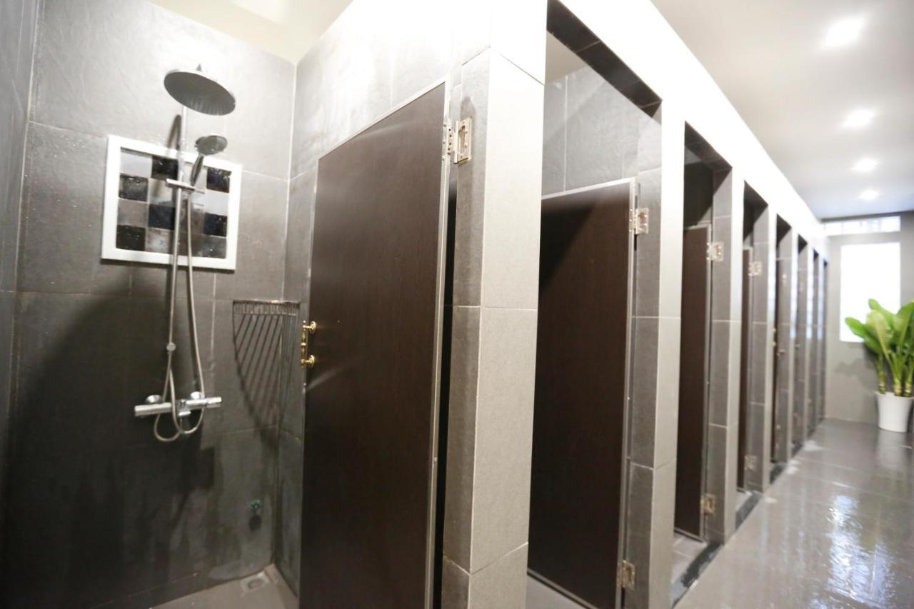 Aquarizon Boutique Hostel & City Bar Хошимін Екстер'єр фото