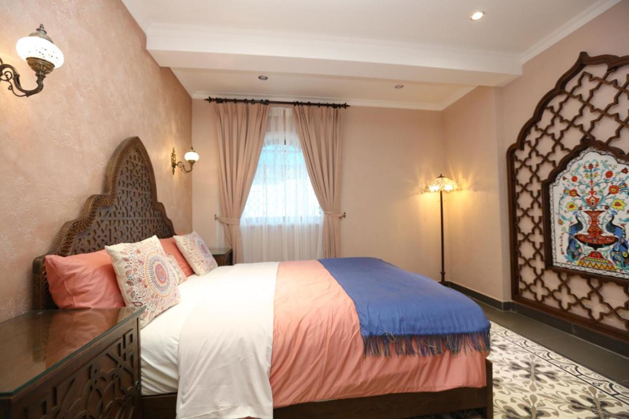 Aquarizon Boutique Hostel & City Bar Хошимін Екстер'єр фото