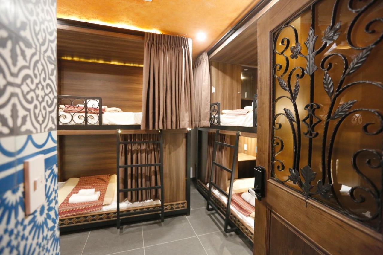 Aquarizon Boutique Hostel & City Bar Хошимін Екстер'єр фото